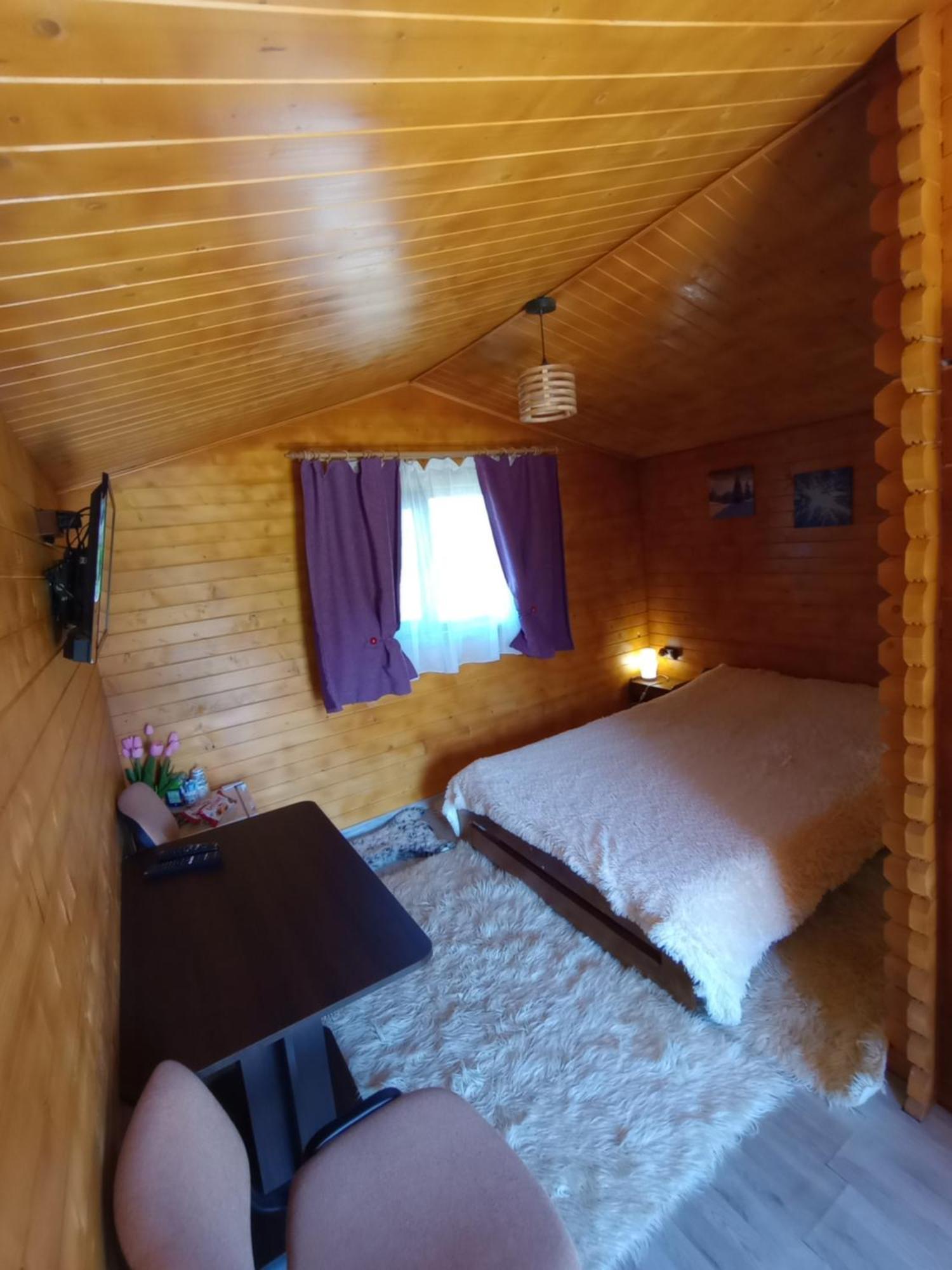 Villa Casa Fericirii Cîrţişoara Habitación foto